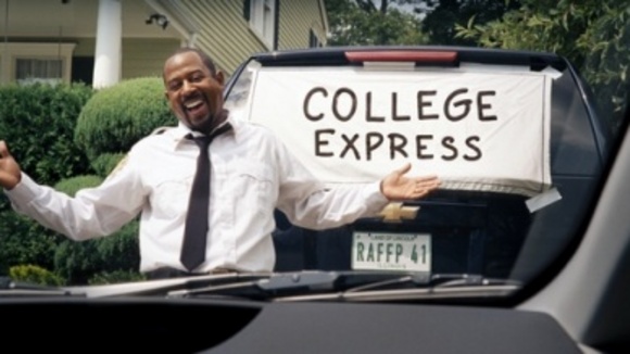 Photo from the movie College Road Trip