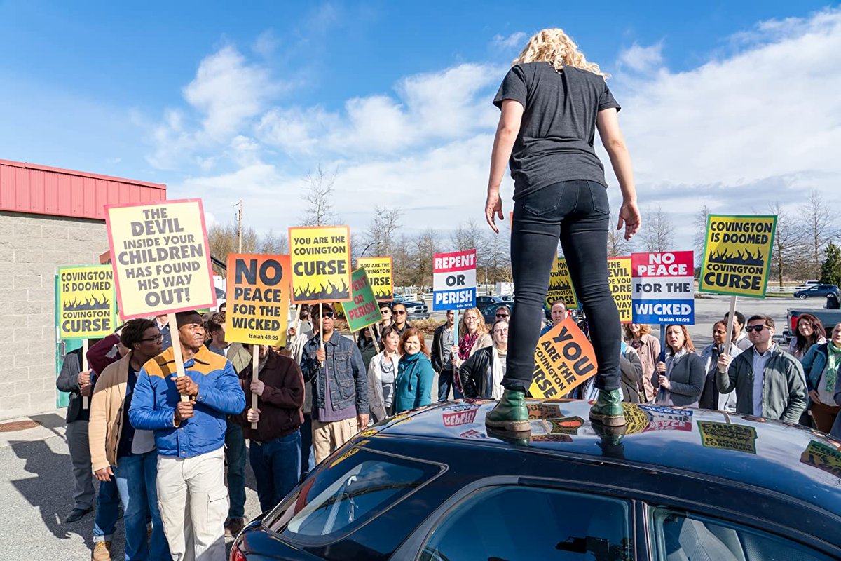 Photo from the movie Spontaneous