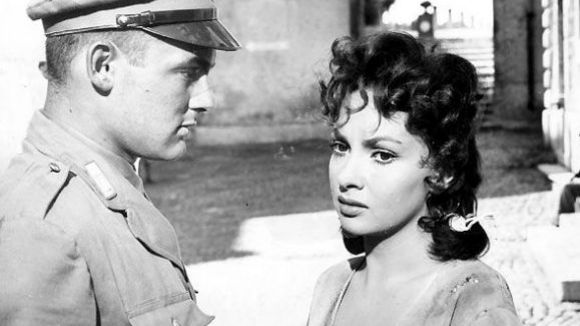 Photo from the movie Bread, Love and Dreams