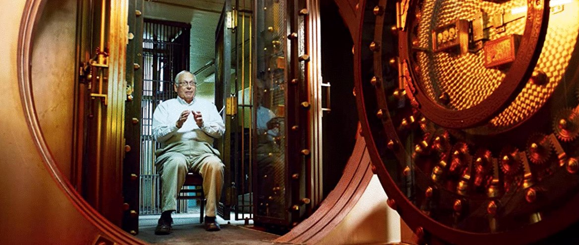 Photo from the movie Monsters Inside: The 24 Faces of Billy Milligan