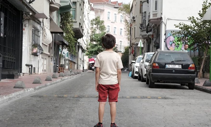 Photo from the movie Paper Lives