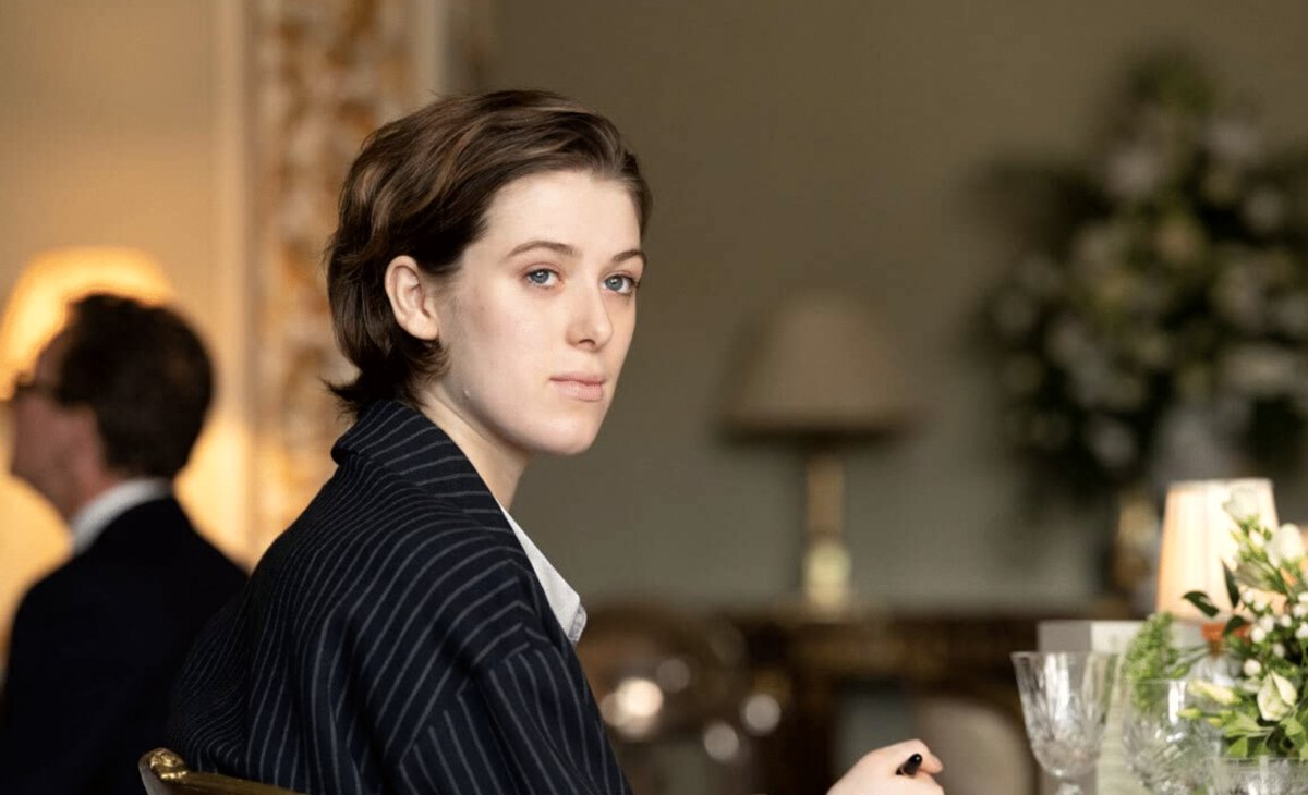 Photo from the movie The Souvenir: Part II