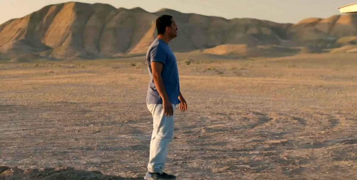 Photo from the movie Yek tasadef sadeh