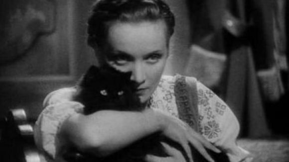 Photo from the movie Dishonored