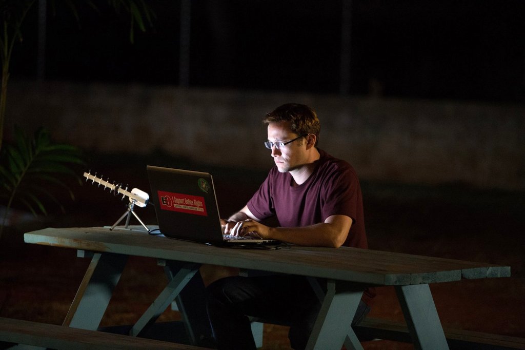 Photo from the movie Snowden