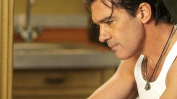 Photo from the movie Thick as Thieves