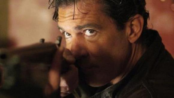 Photo from the movie Thick as Thieves