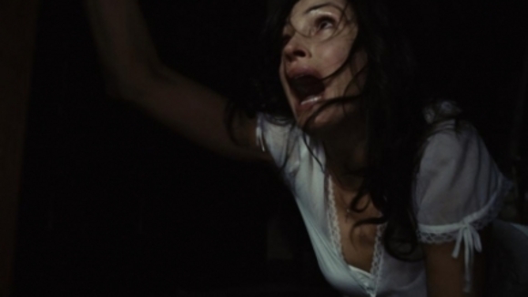 Photo from the movie 100 Feet