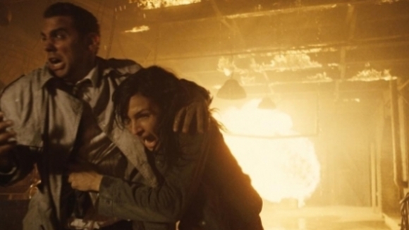 Photo from the movie 100 Feet