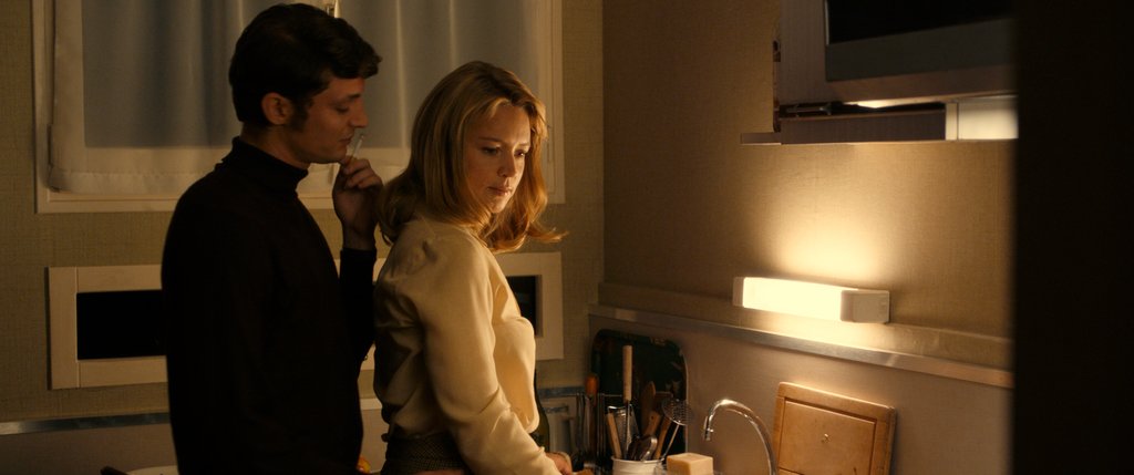 Photo from the movie An Impossible Love