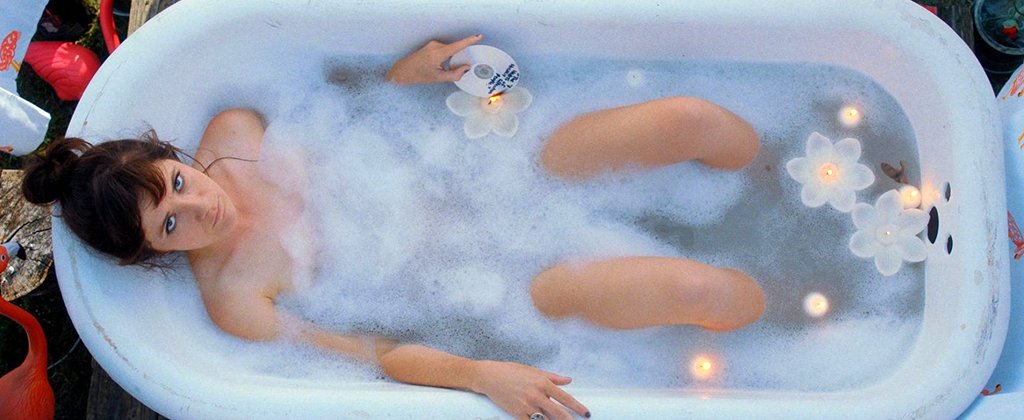 Photo from the movie Social Animals