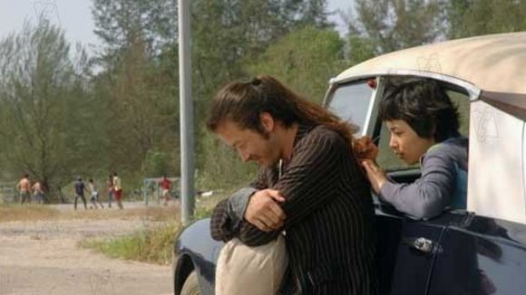 Photo from the movie Invisible Waves