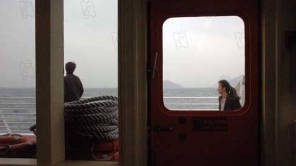 Photo from the movie Invisible Waves