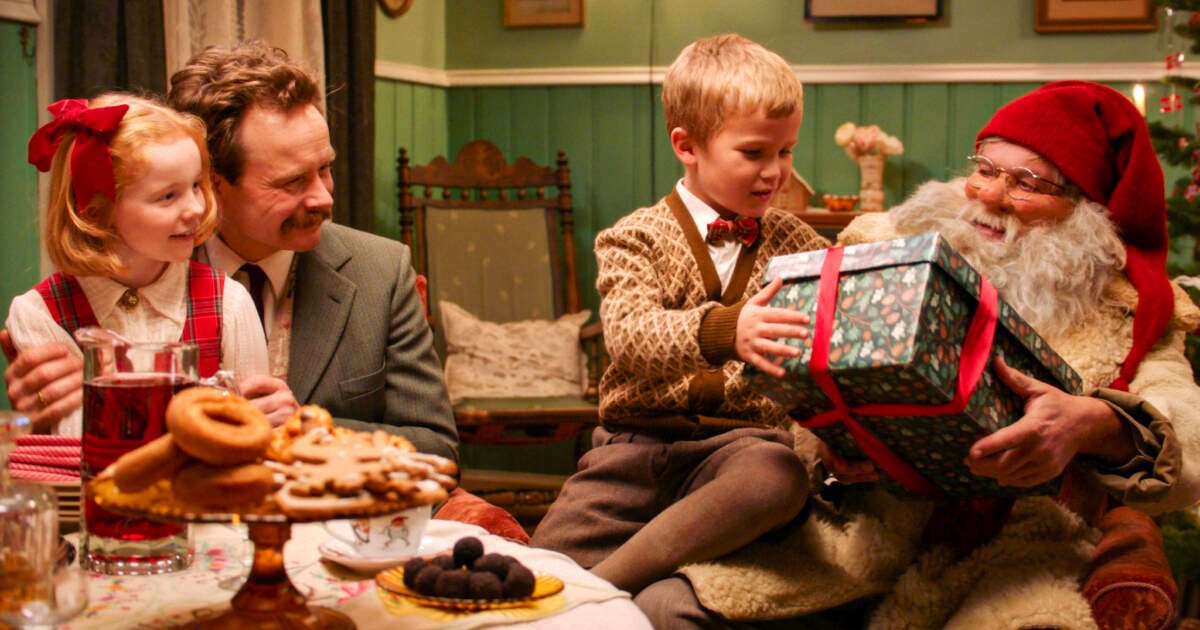 Photo from the movie Teddy's Christmas