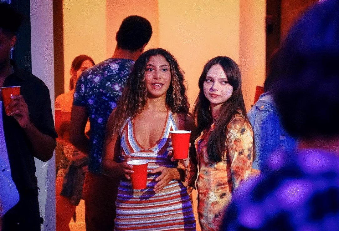 Photo from the movie Incoming