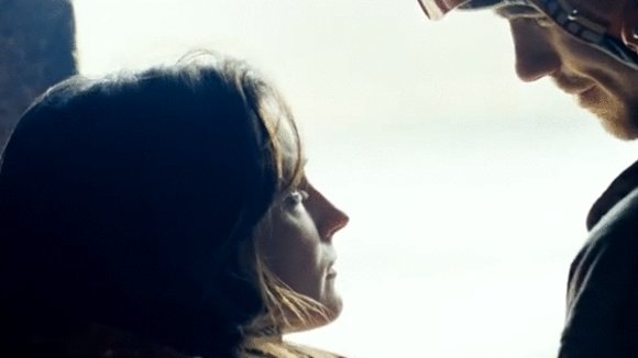 Photo from the movie Red Sky