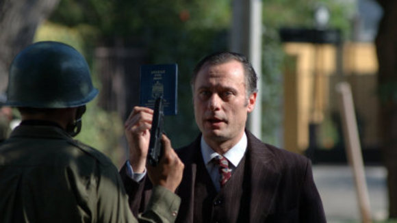 Photo from the movie The Black Pimpernel