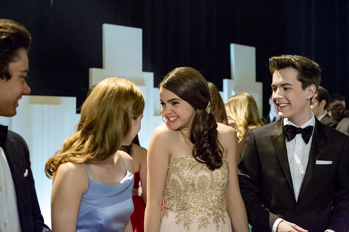 Photo from the movie Date with Love