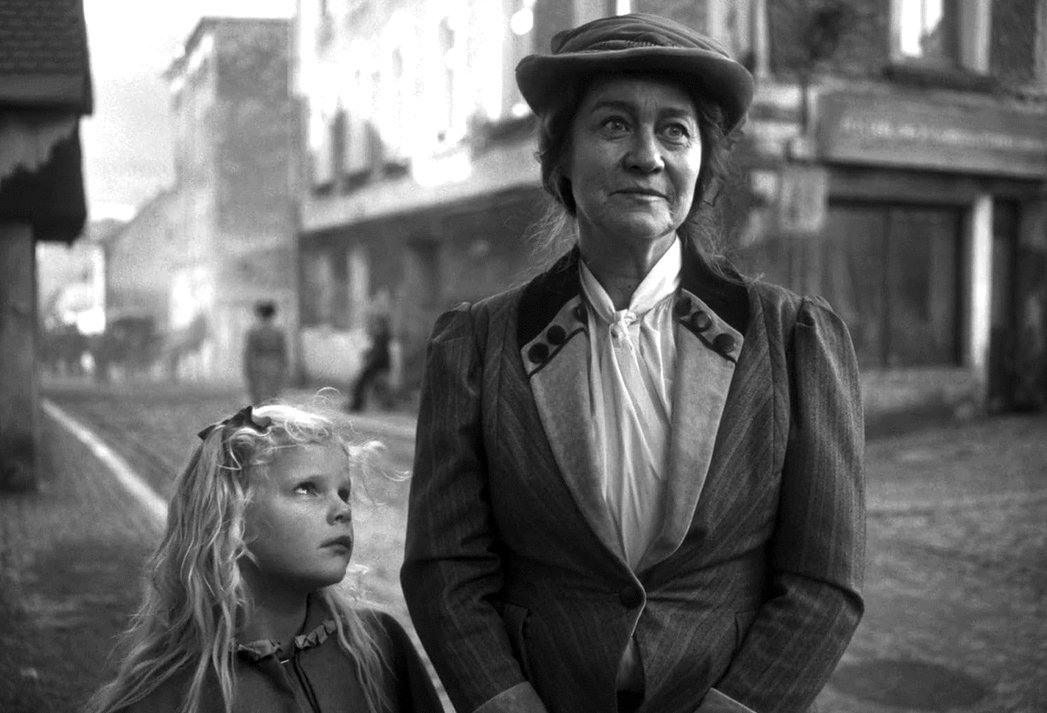 Photo from the movie The Girl with the Needle