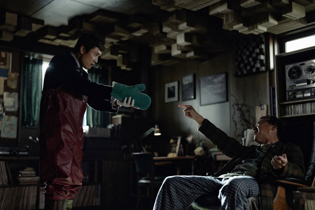 Photo from the movie No Other Choice