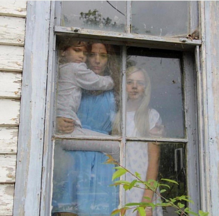 Photo from the movie Tell Me Your Name