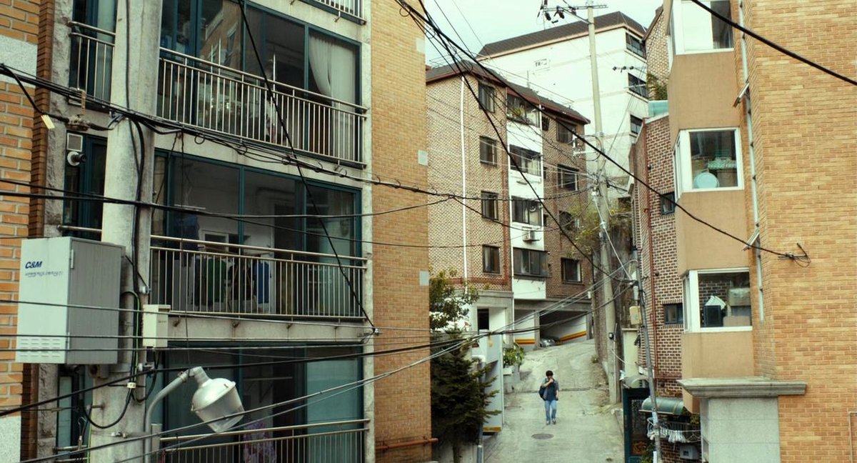 Photo from the movie Helpless