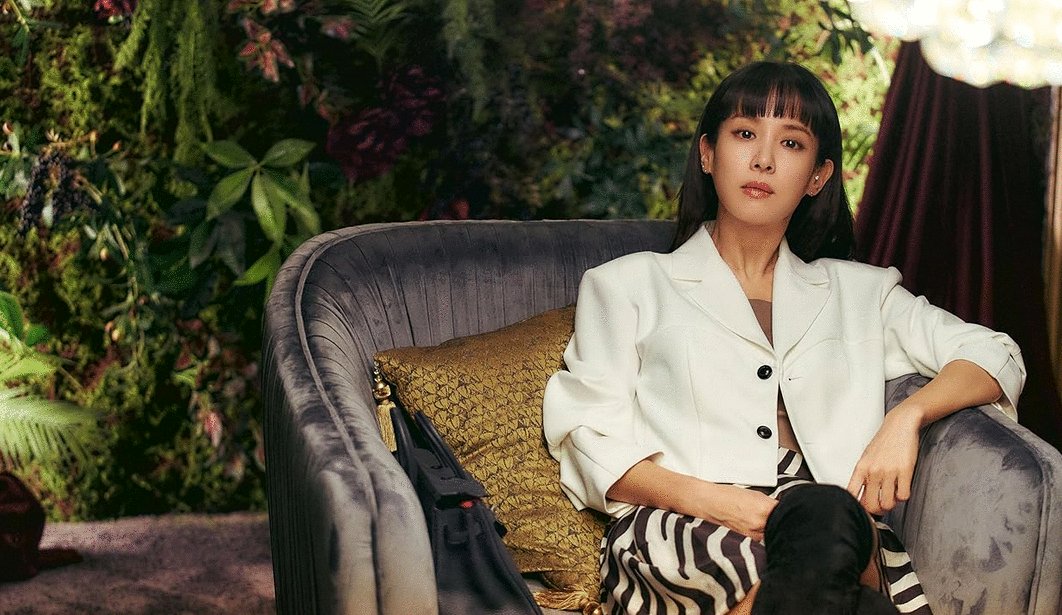 Photo from the movie Hidden Face