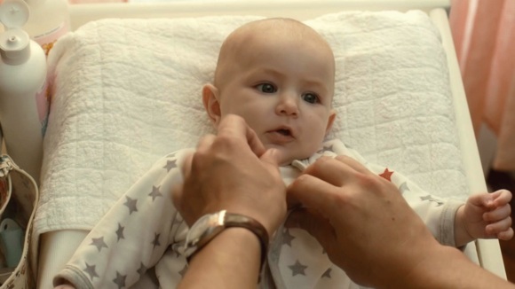 Photo from the movie Love at First Child