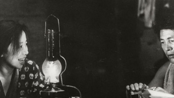 Photo from the movie Woman in the Dunes