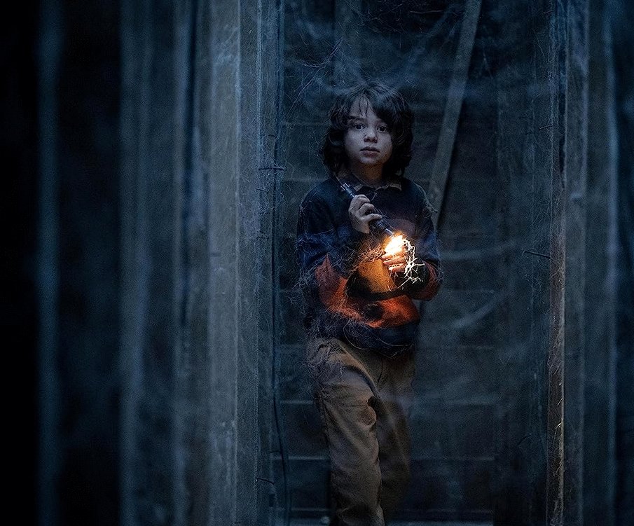 Photo from the movie Cobweb