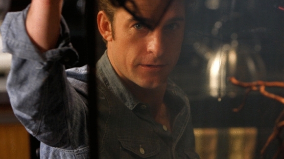 Photo from the movie Good Neighbours