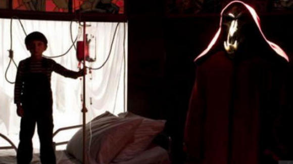 Photo from the movie The Omen