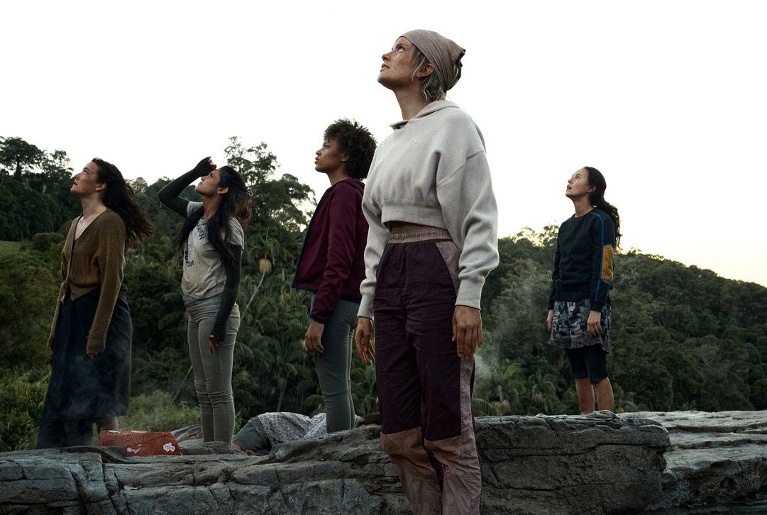 Photo from the movie The Wilds