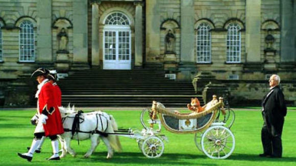 Photo from the movie Garfield: A Tail of Two Kitties