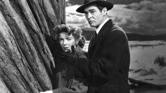 Photo from the movie On Dangerous Ground