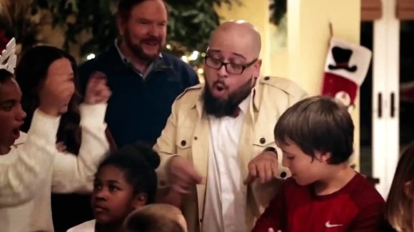 Photo from the movie Saving Christmas