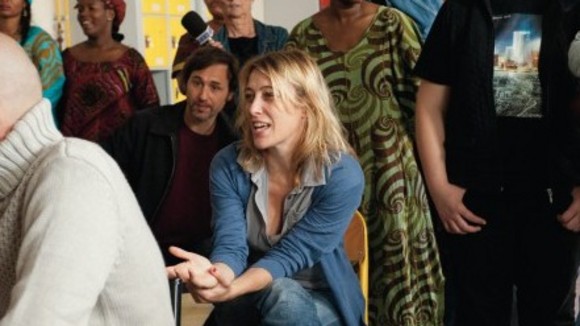 Photo from the movie Hands Up