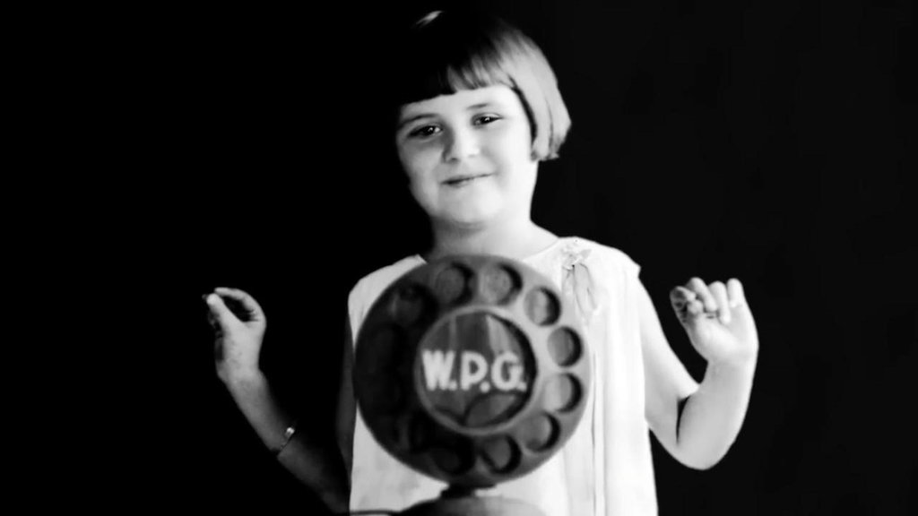 Photo from the movie Wait for Your Laugh