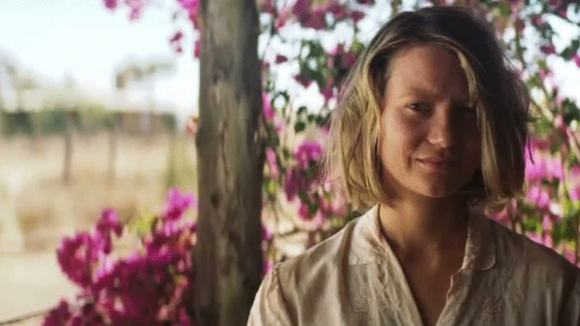 Photo from the movie Tracks