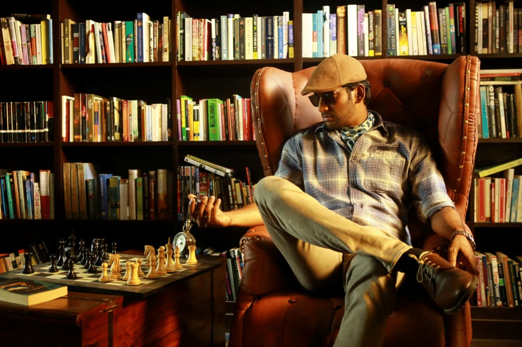 Photo from the movie Thupparivaalan