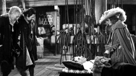 Photo from the movie Queen Christina