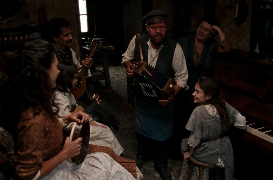 Photo from the movie Scarlet