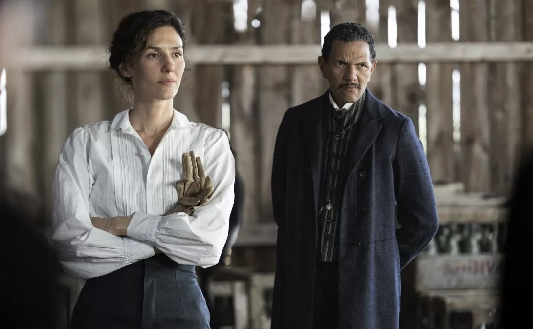 Photo from the movie The Edge of the Blade