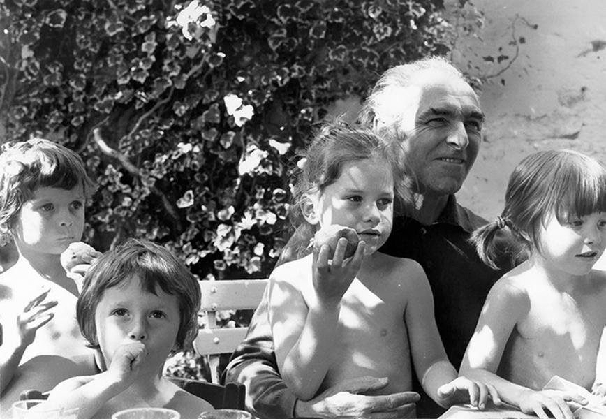 Photo from the movie Robert Doisneau: Through the Lens