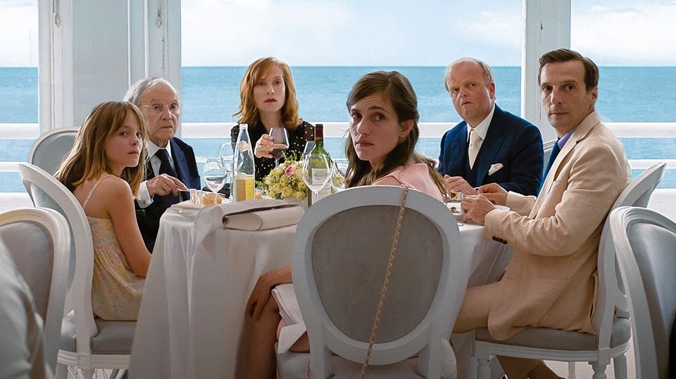 Photo from the movie Happy End