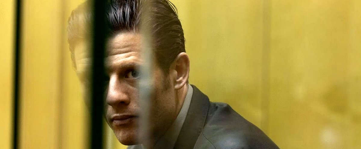 Photo from the movie Rogue Agent