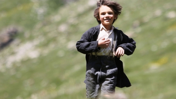 Photo from the movie Belle and Sebastian