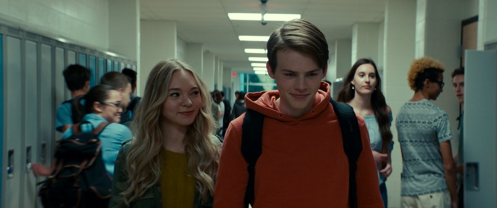 Photo from the movie Giant Little Ones