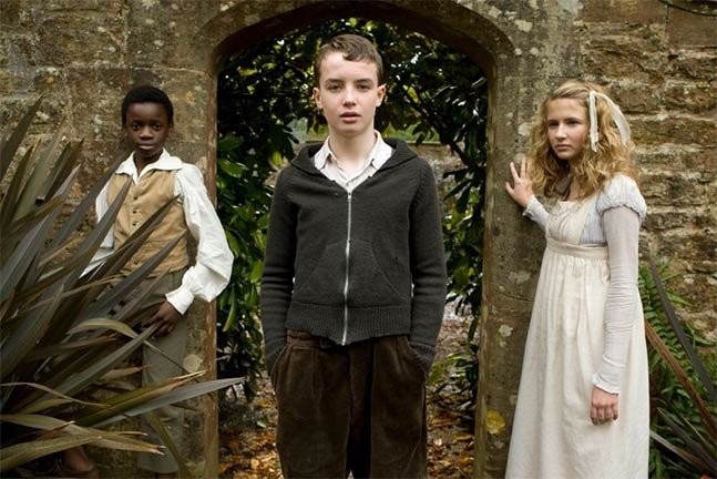 Photo from the movie From Time to Time