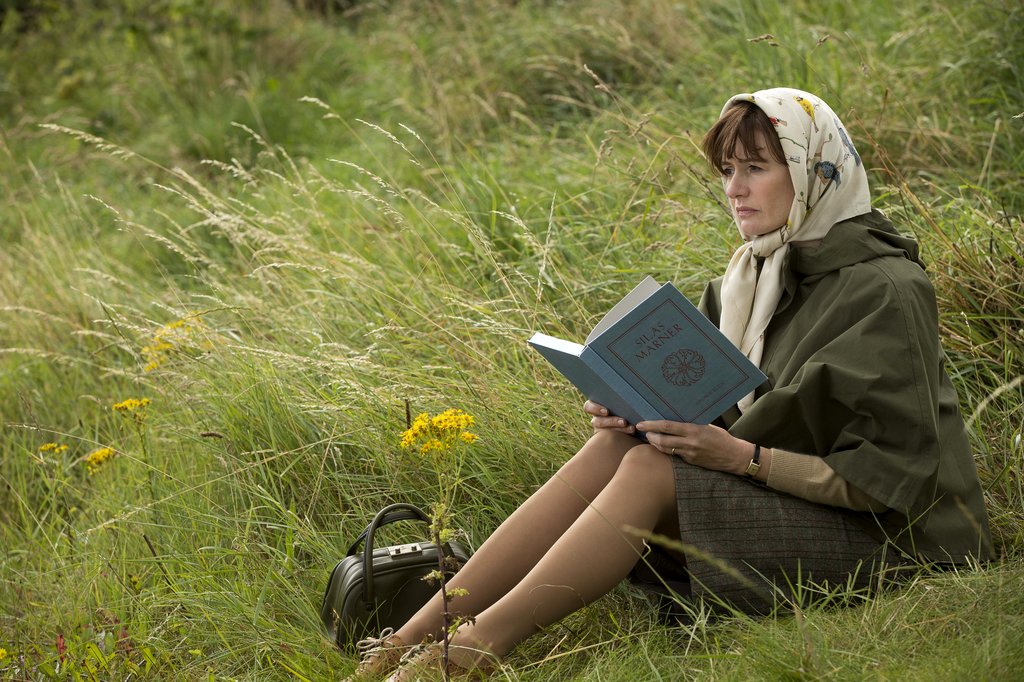 Photo from the movie The Bookshop